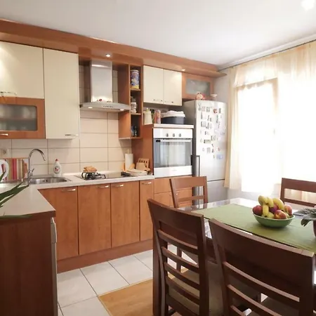 Ivana Apartment *